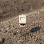 土壌酸度計で分かること。土壌酸度計を使う目的や使う際の注意点について。