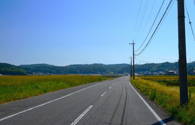 ロボット農機の公道走行解禁で何が変わるのか、現場に導入するには何が必要か。